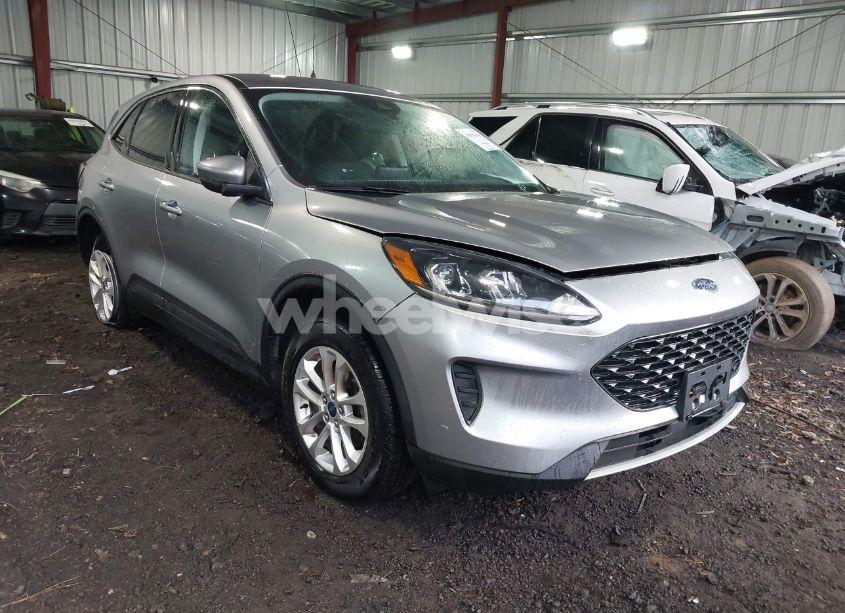 2021 Ford Escape SE (VIN 1FMCU9G63MUA28160) main photo