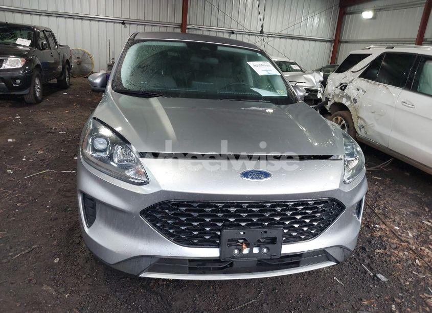 Photo 12 of 2021 Ford Escape SE (VIN 1FMCU9G63MUA28160)