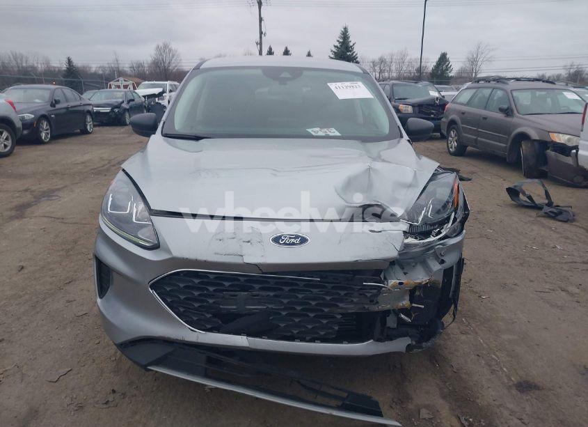 Photo 12 of 2022 Ford Escape SE (VIN 1FMCU9G63NUA32663)