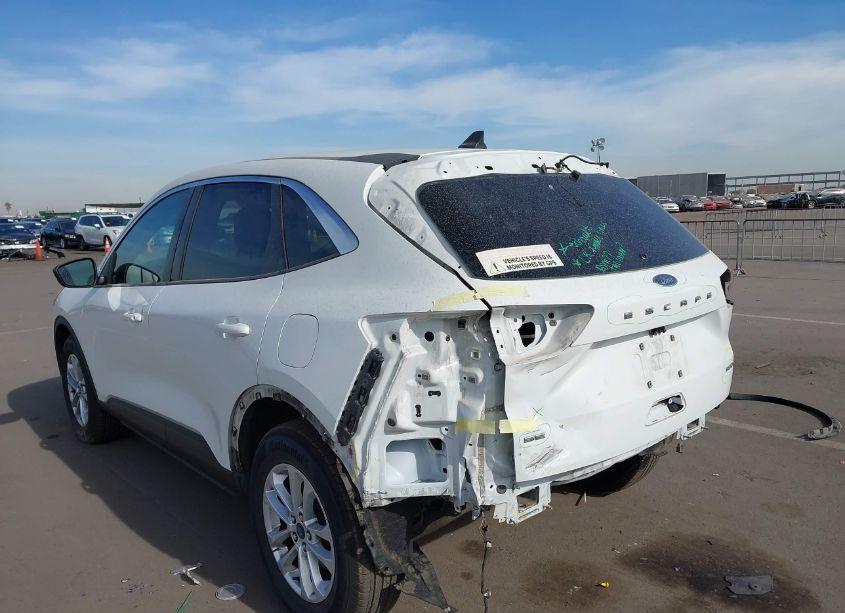 Photo 6 of 2022 Ford Escape SE (VIN 1FMCU9G63NUA60463)