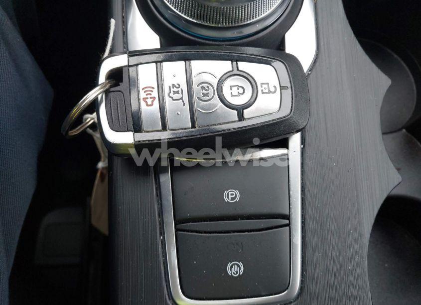 Photo 11 of 2022 Ford Escape SE (VIN 1FMCU9G63NUA99098)