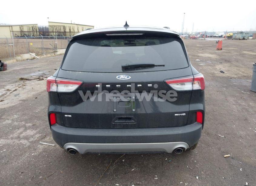 Photo 16 of 2022 Ford Escape SE (VIN 1FMCU9G63NUA99098)