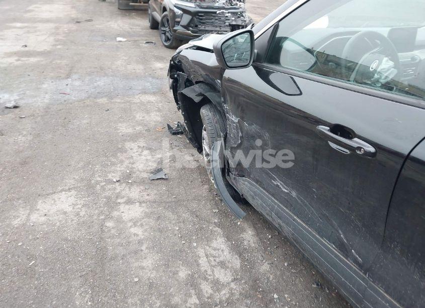 Photo 6 of 2022 Ford Escape SE (VIN 1FMCU9G63NUA99098)