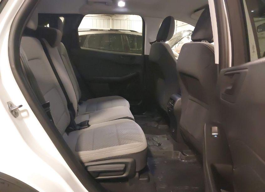 Photo 8 of 2022 Ford Escape SE (VIN 1FMCU9G63NUB07166)
