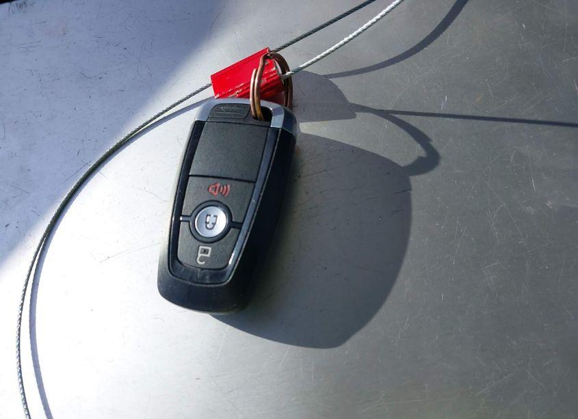 Photo 11 of 2020 Ford Escape SE (VIN 1FMCU9G64LUA44625)