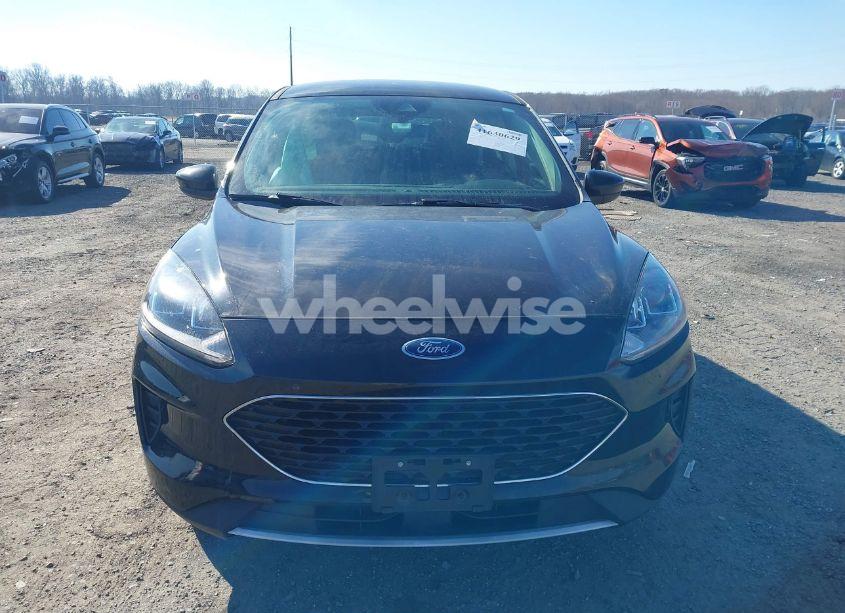 Photo 12 of 2020 Ford Escape SE (VIN 1FMCU9G64LUA95302)