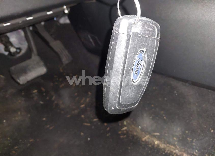 Photo 11 of 2020 Ford Escape SE (VIN 1FMCU9G64LUB80320)