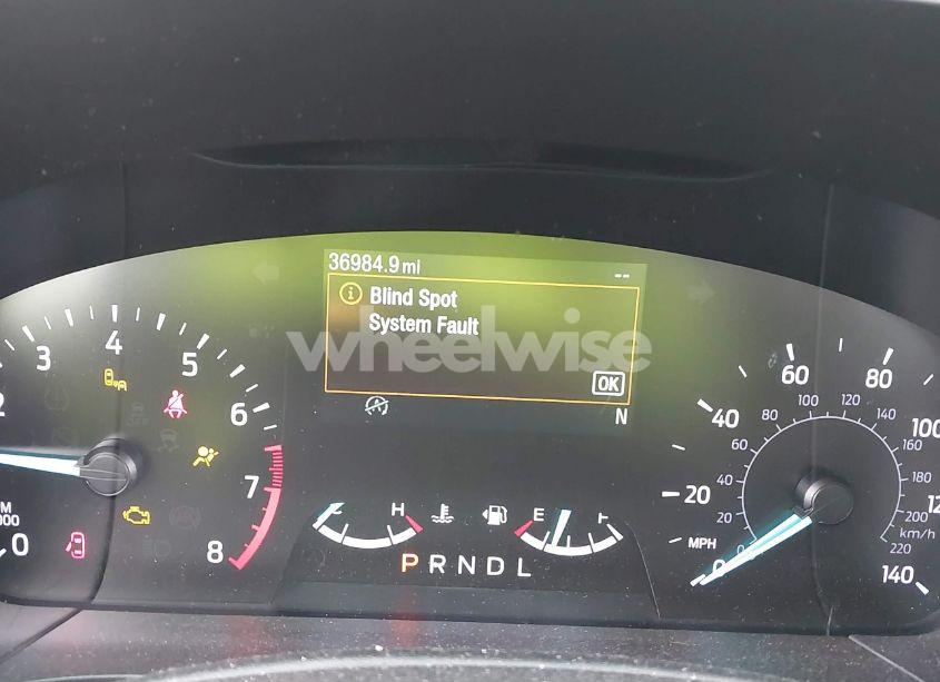 Photo 15 of 2020 Ford Escape SE (VIN 1FMCU9G64LUB85887)
