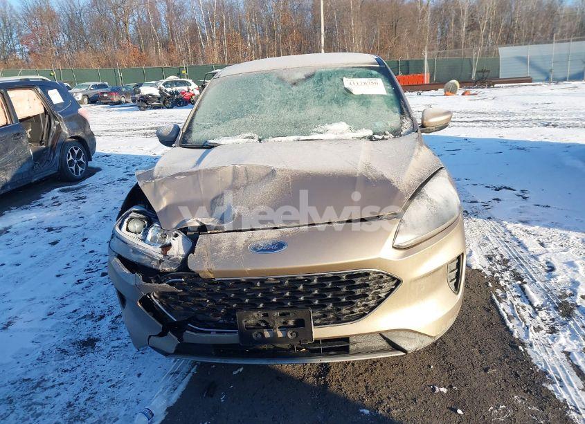 Photo 12 of 2020 Ford Escape SE (VIN 1FMCU9G64LUC23540)