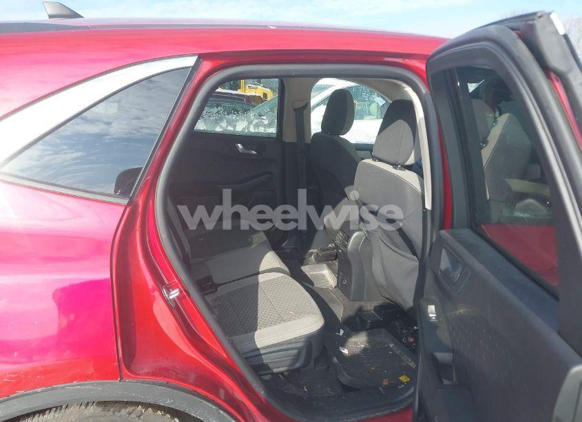 Photo 8 of 2020 Ford Escape SE (VIN 1FMCU9G64LUC63195)