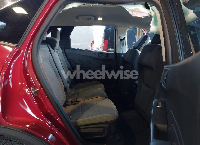 Photo 8 of 2022 Ford Escape SE (VIN 1FMCU9G64NUA01499)