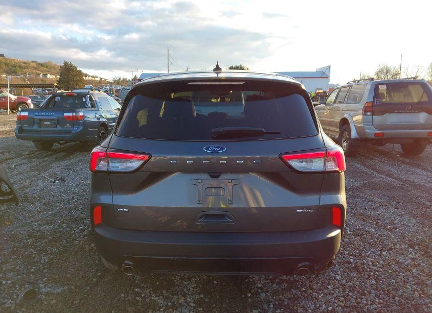 Photo 16 of 2022 Ford Escape SE (VIN 1FMCU9G64NUB94334)