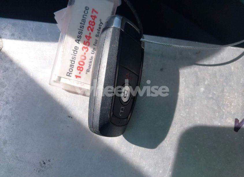 Photo 11 of 2020 Ford Escape SE (VIN 1FMCU9G65LUA30832)