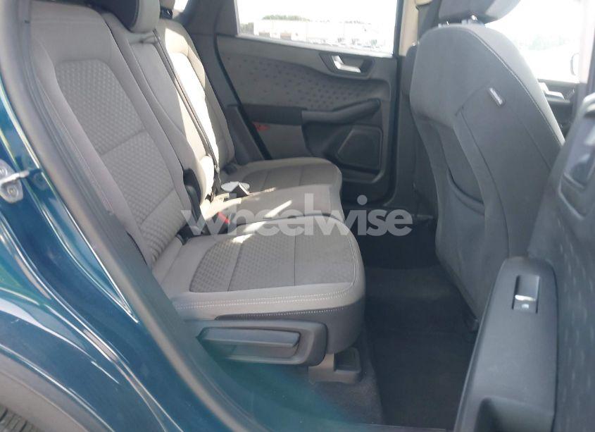 Photo 8 of 2020 Ford Escape SE (VIN 1FMCU9G65LUA30832)