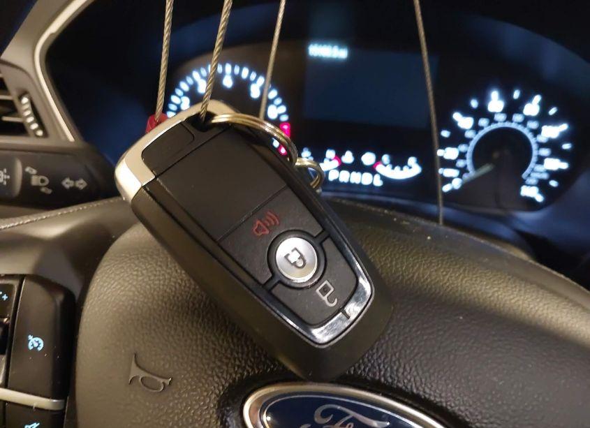 Photo 11 of 2020 Ford Escape SE (VIN 1FMCU9G65LUA38834)