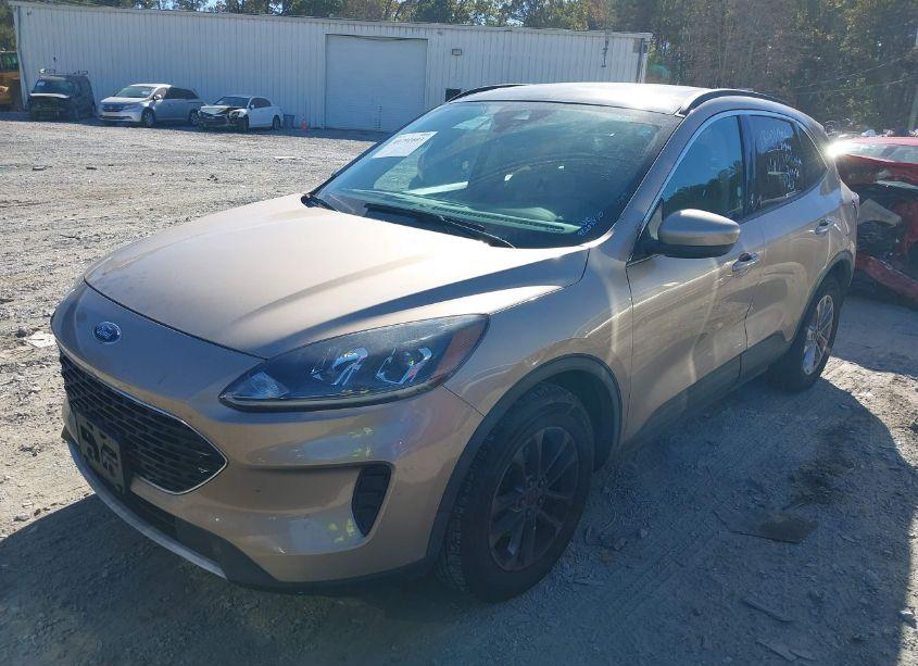 Photo 14 of 2020 Ford Escape SE (VIN 1FMCU9G65LUA82610)