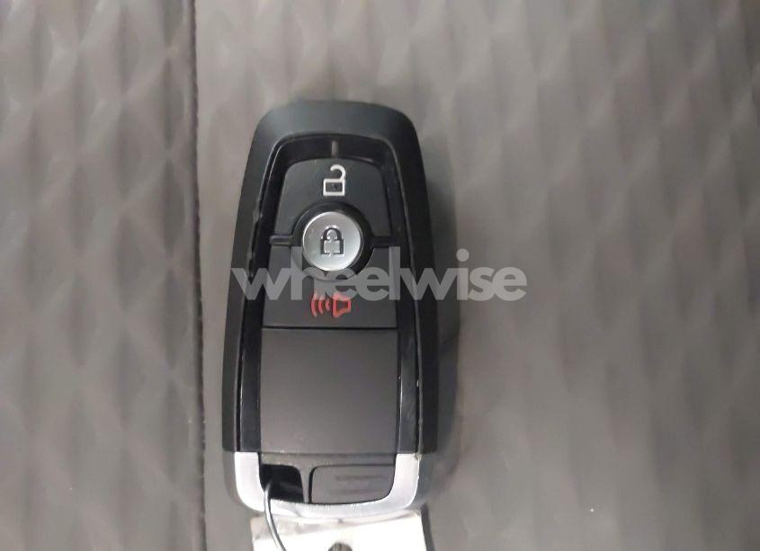 Photo 11 of 2020 Ford Escape SE (VIN 1FMCU9G65LUA99617)