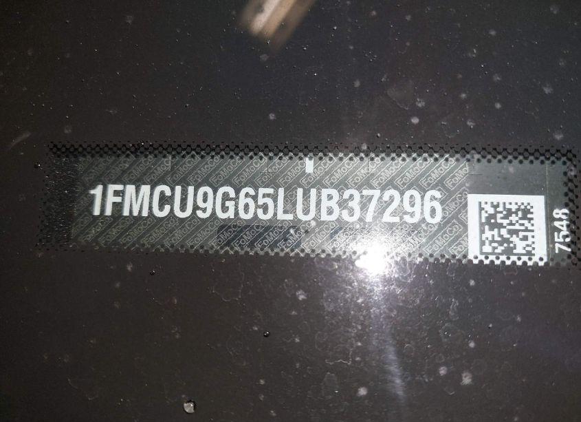 Photo 18 of 2020 Ford Escape SE (VIN 1FMCU9G65LUB37296)