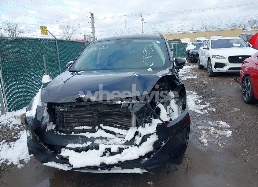 Photo 12 of 2020 Ford Escape SE (VIN 1FMCU9G65LUC41738)