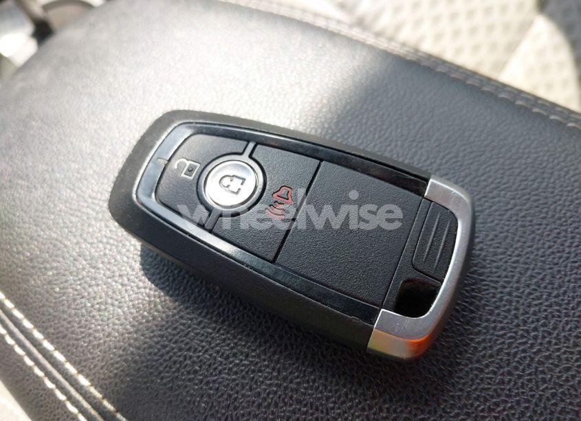 Photo 11 of 2020 Ford Escape SE (VIN 1FMCU9G65LUC68793)