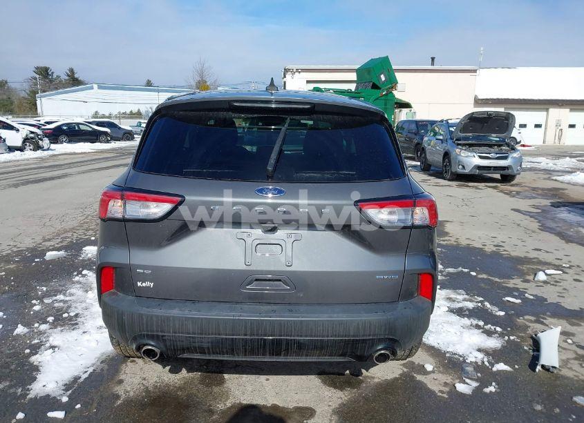 Photo 16 of 2021 Ford Escape SE (VIN 1FMCU9G65MUA16155)
