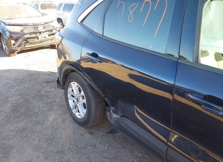 Photo 19 of 2021 Ford Escape SE (VIN 1FMCU9G65MUA25535)