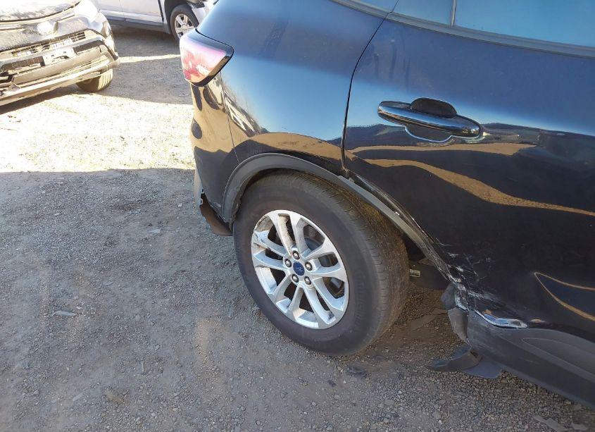 Photo 6 of 2021 Ford Escape SE (VIN 1FMCU9G65MUA25535)