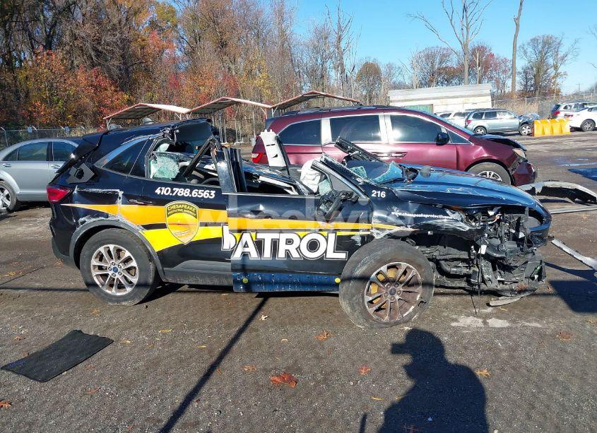 Photo 12 of 2021 Ford Escape SE (VIN 1FMCU9G65MUA96976)