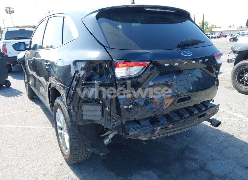 Photo 18 of 2022 Ford Escape SE (VIN 1FMCU9G65NUA70007)