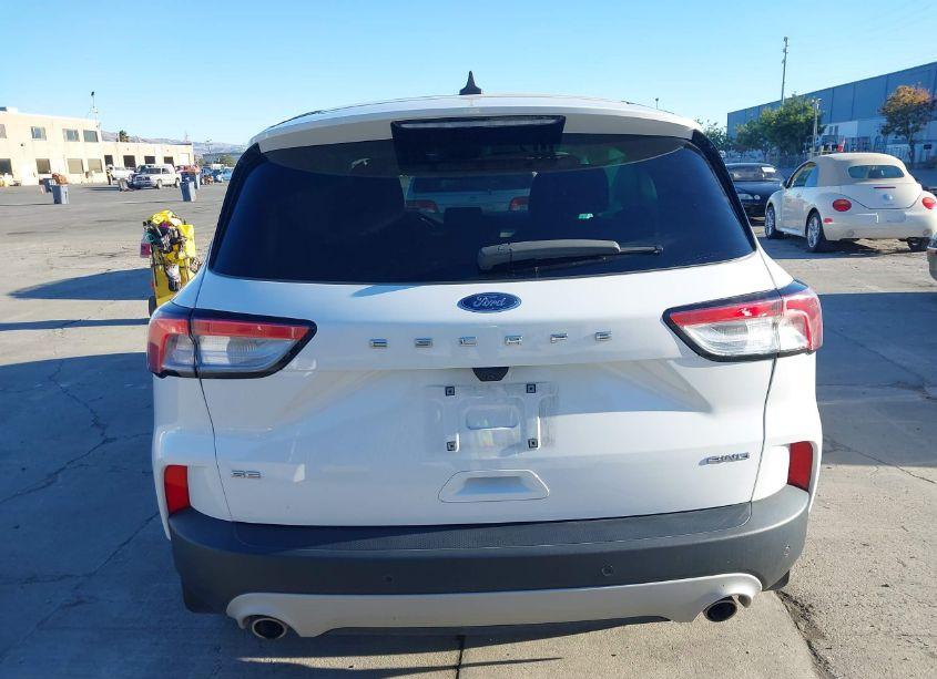 Photo 16 of 2022 Ford Escape SE (VIN 1FMCU9G65NUA73473)
