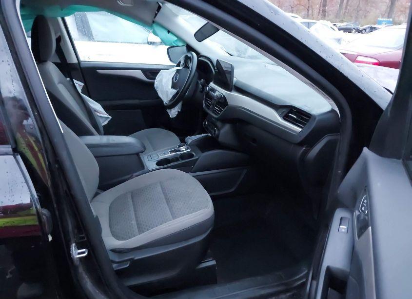 Photo 5 of 2022 Ford Escape SE (VIN 1FMCU9G65NUB96688)