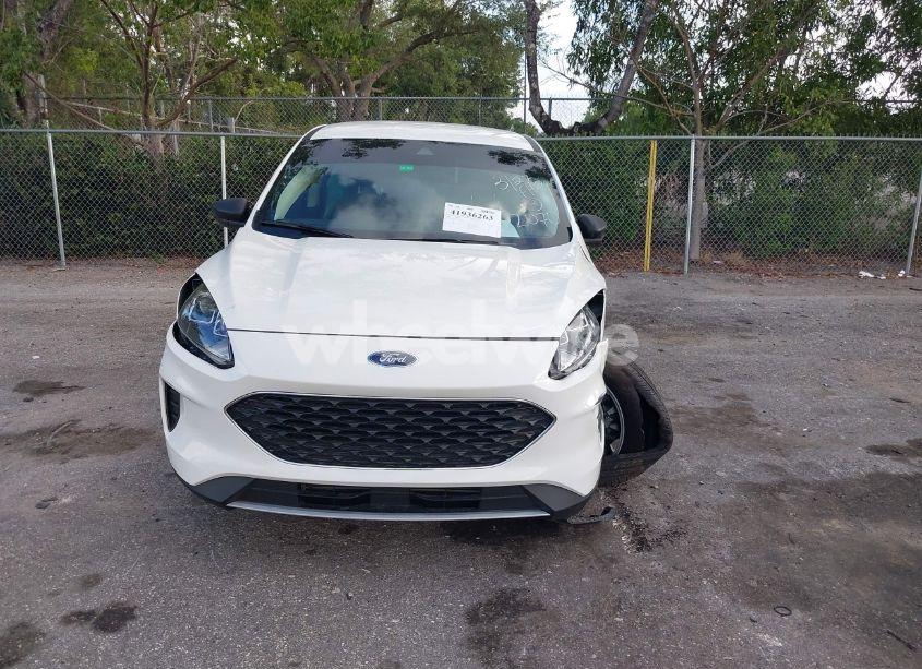 Photo 12 of 2022 Ford Escape SE (VIN 1FMCU9G65NUC02070)