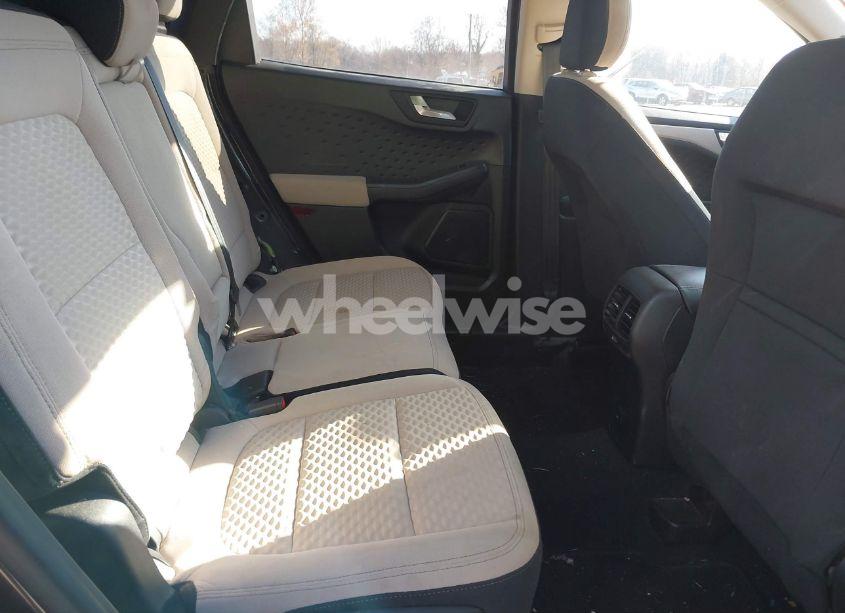 Photo 8 of 2020 Ford Escape SE (VIN 1FMCU9G66LUA11982)