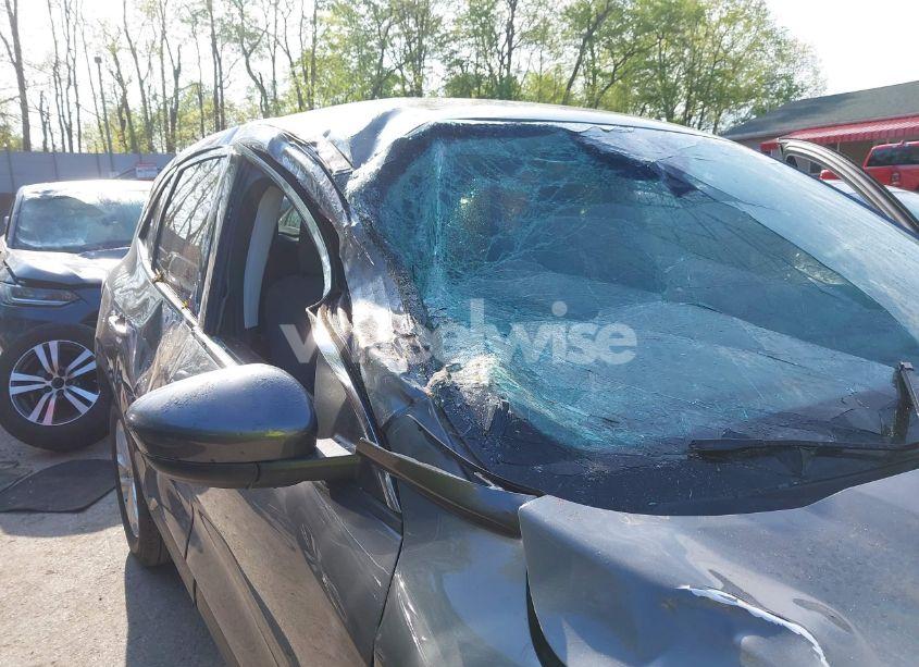 Photo 19 of 2021 Ford Escape SE (VIN 1FMCU9G66MUA11210)