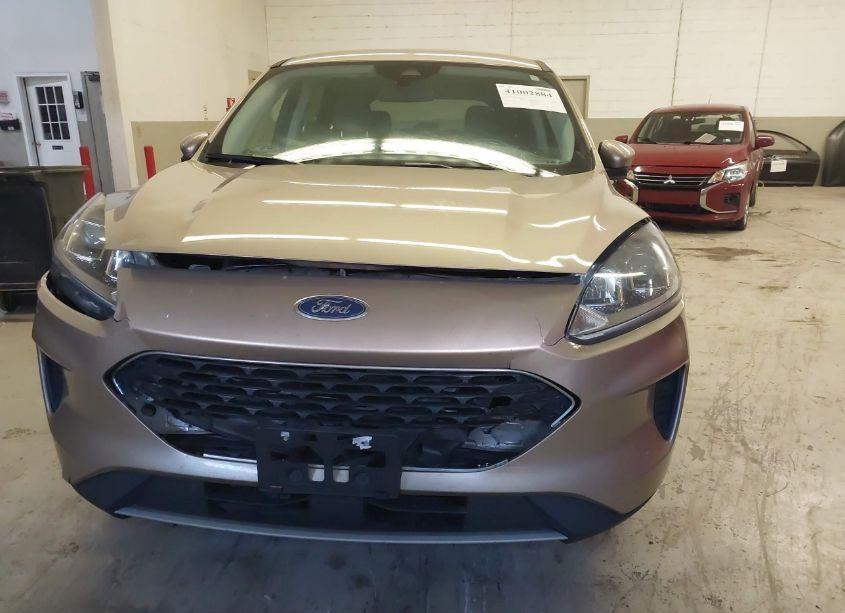Photo 12 of 2021 Ford Escape SE (VIN 1FMCU9G66MUA95688)