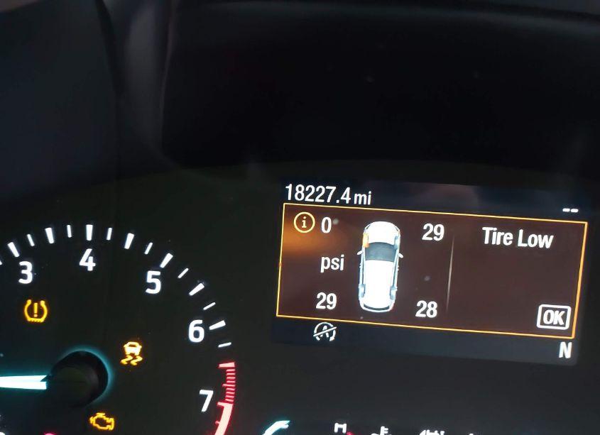 Photo 15 of 2022 Ford Escape SE (VIN 1FMCU9G66NUA00810)