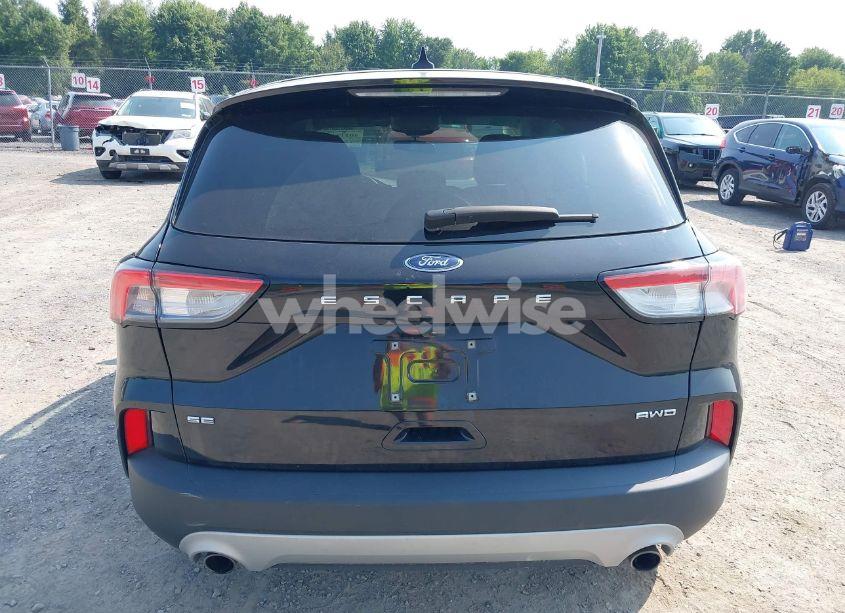 Photo 16 of 2022 Ford Escape SE (VIN 1FMCU9G66NUB05007)
