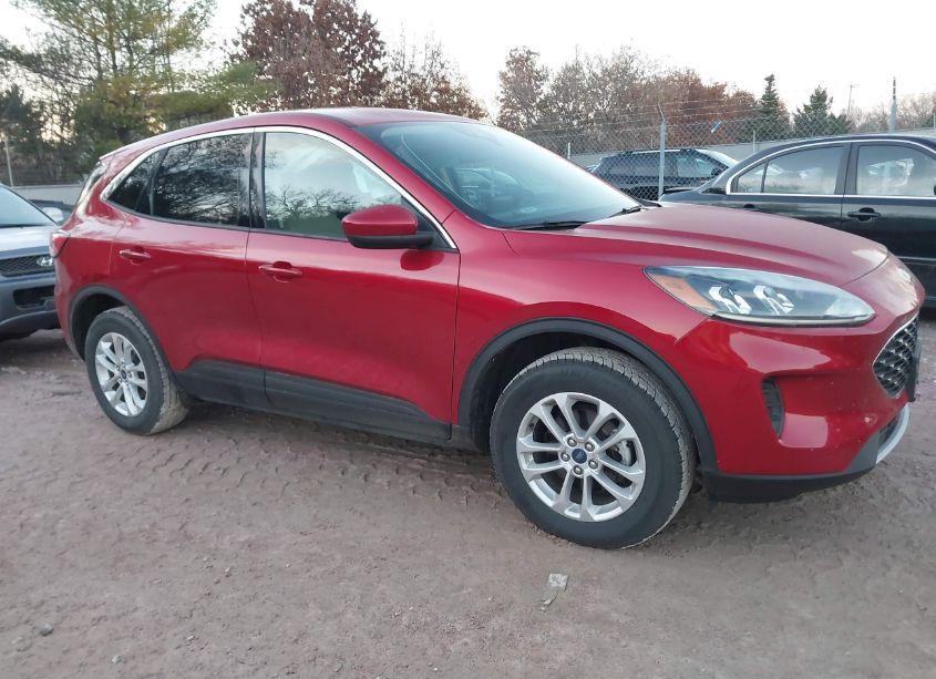 2020 Ford Escape SE (VIN 1FMCU9G67LUA34770) main photo