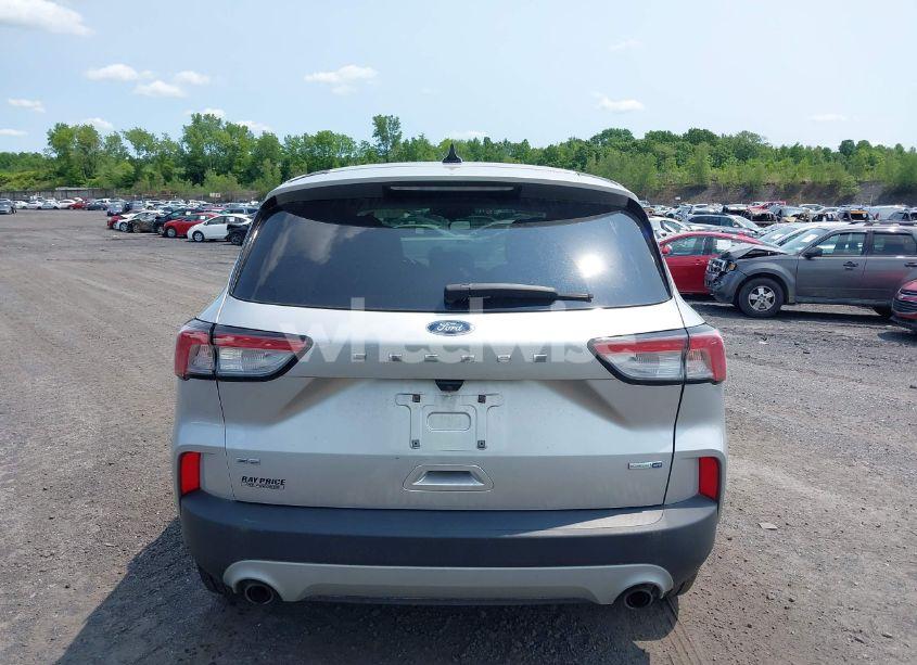 Photo 16 of 2020 Ford Escape SE (VIN 1FMCU9G67LUA85265)