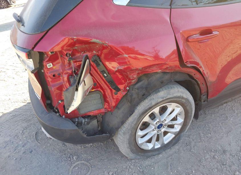 Photo 6 of 2020 Ford Escape SE (VIN 1FMCU9G67LUA90885)