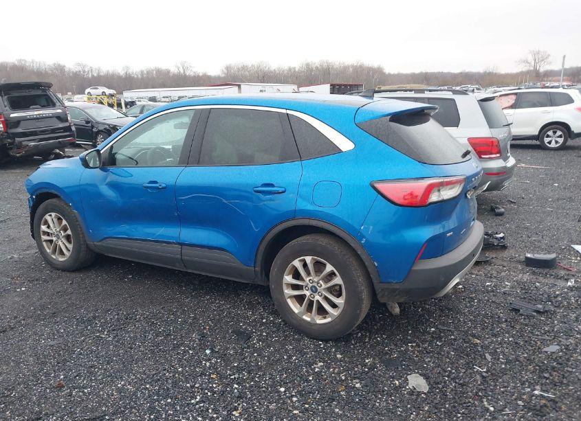Photo 14 of 2020 Ford Escape SE (VIN 1FMCU9G67LUB25621)