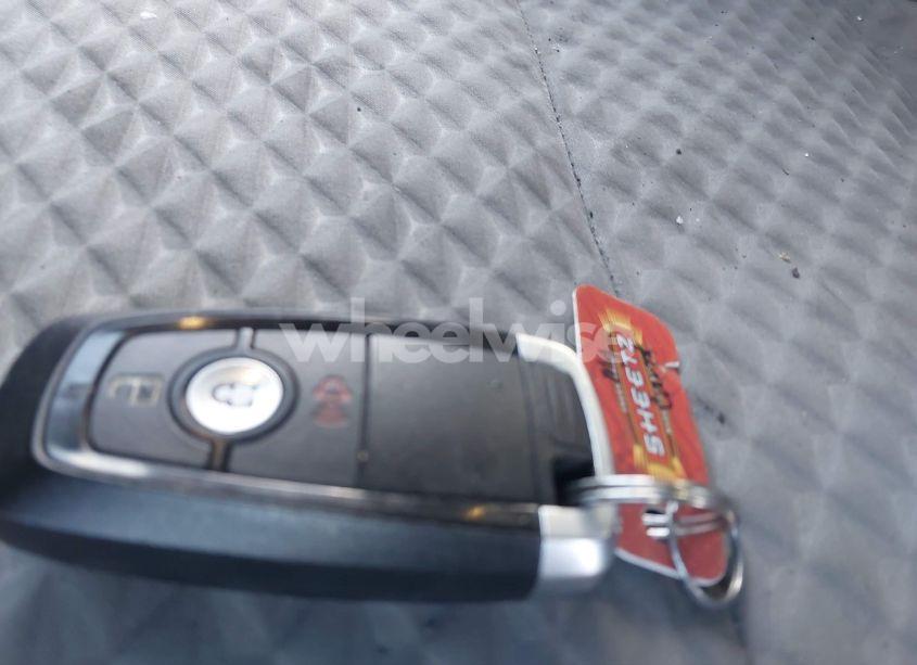 Photo 11 of 2020 Ford Escape SE (VIN 1FMCU9G67LUB37980)