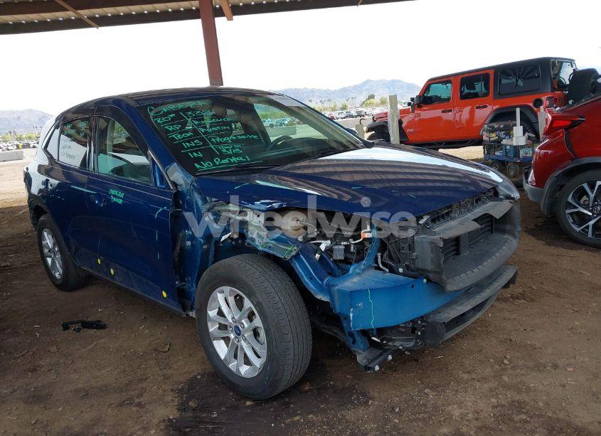 2020 Ford Escape SE (VIN 1FMCU9G67LUC20809) main photo