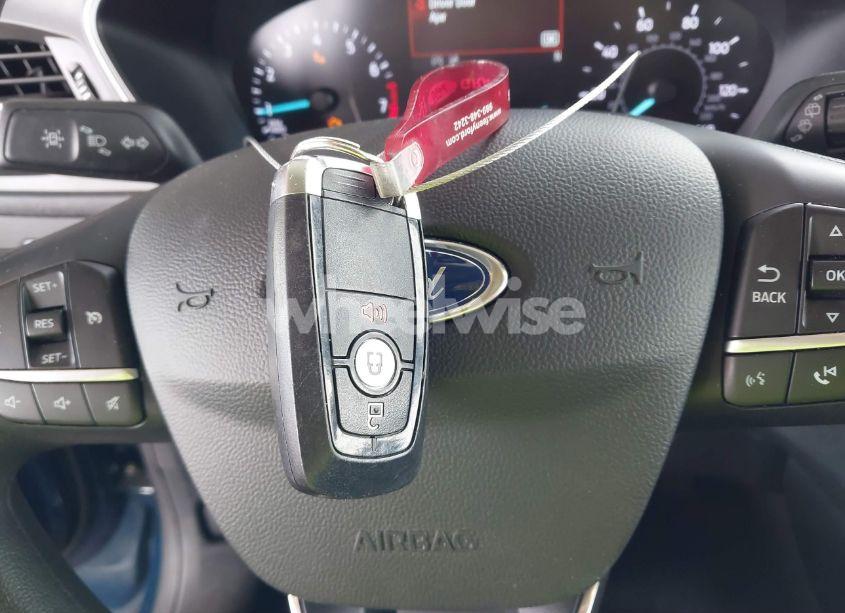 Photo 11 of 2020 Ford Escape SE (VIN 1FMCU9G67LUC20809)