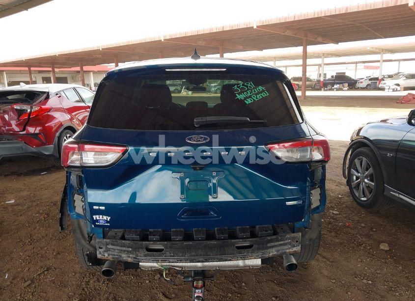 Photo 17 of 2020 Ford Escape SE (VIN 1FMCU9G67LUC20809)