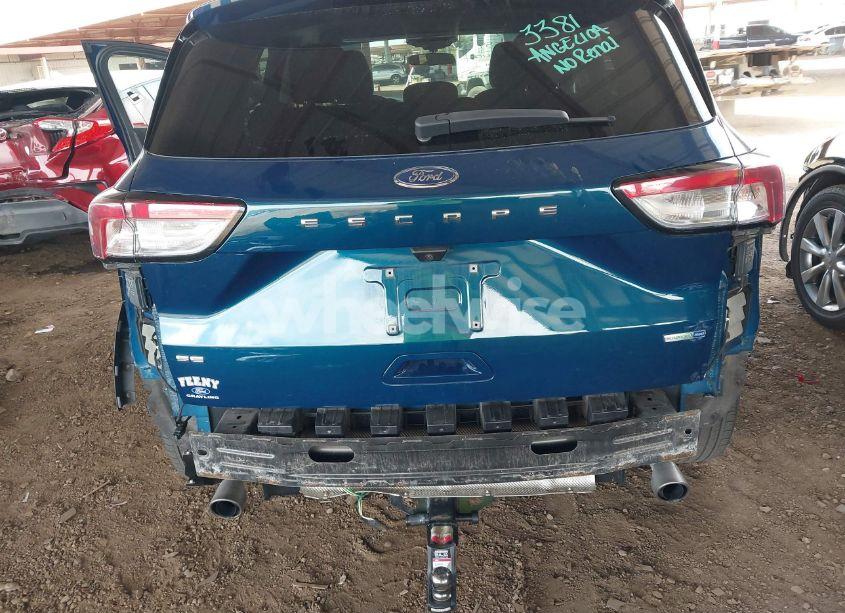 Photo 18 of 2020 Ford Escape SE (VIN 1FMCU9G67LUC20809)