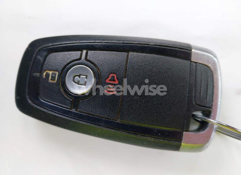 Photo 11 of 2020 Ford Escape SE (VIN 1FMCU9G67LUC37416)