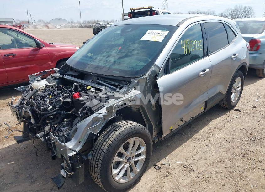 Photo 6 of 2021 Ford Escape SE (VIN 1FMCU9G67MUA08994)