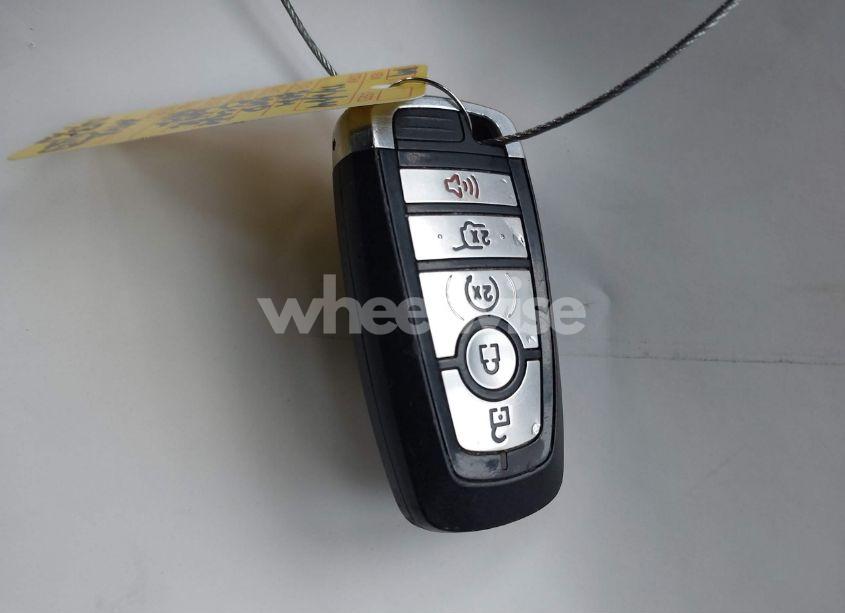 Photo 11 of 2021 Ford Escape SE (VIN 1FMCU9G67MUA29912)