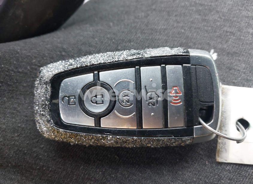 Photo 11 of 2021 Ford Escape SE (VIN 1FMCU9G67MUB33302)